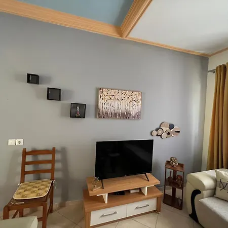 Private - 2 Bedrooms بيت للعطل