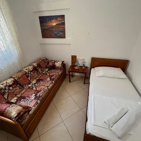 بيت للعطل Private - 2 Bedrooms ساراندا