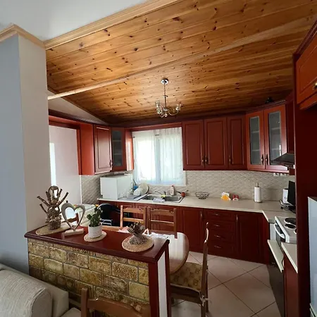 Private - 2 Bedrooms *
