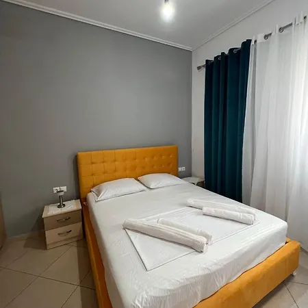 Private - 2 Bedrooms